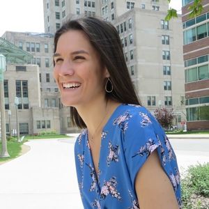 Meet your Posher, Abby